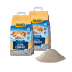 Zwei Säcke MultiFit Ultra Comfort Katzenstreu, mit einer orangefarbenen getigerten Katze auf der Vorderseite, mit einem Haufen Streu daneben.