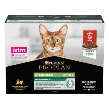 Verpackung von Purina Pro Plan Sterilised Adult Katzenfutter, mit Katzenohren, mit Text, der "Wartung" und "in Sauce mit Rind" angibt.