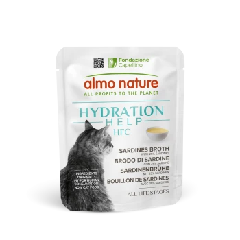 Almo Nature Hydration Help HFC Sardinen-Brühe Katzenfutterbeutel mit Katzenbild und mehrsprachigem Text.