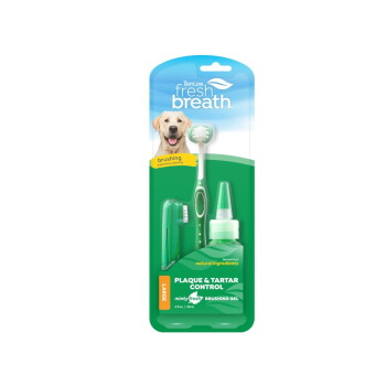 TropiClean Fresh Breath dog toothbrush kit with Plaque & Tartar Control minty fresh brushing gel, Large.