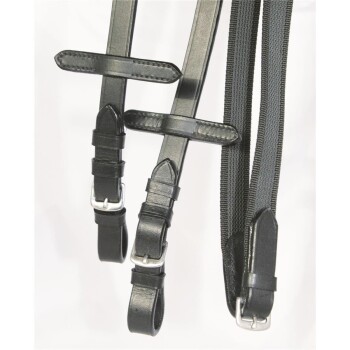 Schwarzes Leder-Haustiergeschirr mit verstellbaren Riemen und metallischen Schnallen, vor einem weißen Hintergrund präsentiert.