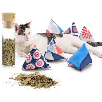 Catnipspielzeug Catnip 6x Schmusepyramide Nordic
