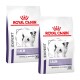 Zwei Säcke Royal Canin Expert Calm Hundefutter für kleine Hunde, mit einer Illustration eines kleinen Hundes und dem Text "EXPERT CALM SMALL DOGS."