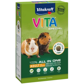 Vitakraft VITA Special Meerschweinchenfutterverpackung mit zwei Meerschweinchen auf der Vorderseite, beschriftet mit '100% ALL IN ONE' und 'ADULT >6 MONATE.'