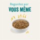 Un bol blanc rempli de nourriture sèche pour animaux de compagnie, avec le texte "Regardez par VOUS MÊME" au-dessus, soulignant la qualité et l'auto-évaluation.