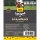 Verpackung für Caniland Schlundfleisch Hundefutter mit zwei Hunden, die mit einem Ball spielen, mit Nährwertinformationen und Markendetails.