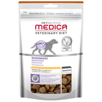 Opakowanie przysmaków dla psów PetBalance Medica Veterinary Diet, z sylwetką psa, tekstem w wielu językach i szczegółami odżywczymi.