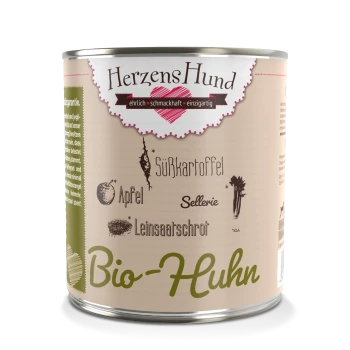 Dose mit Haustierfutter, beschriftet mit "HerzensHund Bio-Huhn", mit Zutaten wie Süßkartoffel, Apfel, Sellerie und Leinsamenmehl.