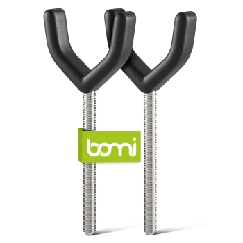 Zwei schwarze Kunststoff-Halter für Haustierfutterschalen mit Metallschrauben, mit einem grünen Etikett mit dem Markennamen 'bomi.'