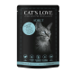 Die Tüte Cat's Love Erwachsenenfutter zeigt das Profil einer grauen Katze mit "Lachs Pur," 71% Lachs, und hebt die Vorteile von Omega 3 & 6 hervor.