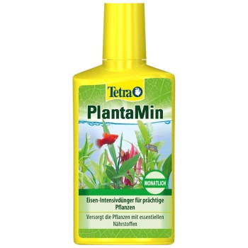 Tetra PlantaMin Flüssigdüngerflasche für Aquarienpflanzen, mit einem gelben Etikett mit grünem Text und Bildern von Fischen und Pflanzen.