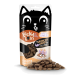 Eine Tüte mit 'Lucky Lou's Krunchy Krisps' Katzenleckereien mit einem verspielten Katzenkopf, mit Huhn- und Lachs-Geschmack, getreidefrei, ohne Zuckerzusatz.