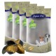 Vier Lyra Pet Beutel mit Hundekausticks 'Lyra Nature Power', mit Hundebildern, goldenem 15-Jahres-Siegel und aufgeschnittenen, gefüllten Kauknochenstücken.