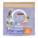 Sac violet Purina ONE Bifensis avec chat gris à poil long, poulet et étiquette «Spécial pelage & boules de poils».