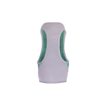 Ein hellgraues Haustiergeschirr mit einem atmungsaktiven Mesh-Design und grüner Innenausstattung, das eine bequeme Passform für Hunde zeigt.