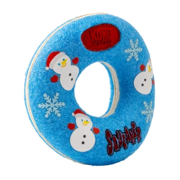 Blaues KONG AirDog Squeaker Hundespielzeug mit Schneemann- und Schneeflocken-Designs, roter "KONG AirDog" und "Squeaker" Schriftzug.