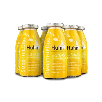 Huhn 6x250 ml Sechs gelbe Smoothie-Flaschen mit der Aufschrift "SmoothieDog Huhn" und Phrasen: "Der SNACK für jeden Hund," "bestes Fleisch," "Superfoods," "100% natürlich," "Zuckerfrei!"