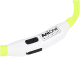 Eine Nahaufnahme eines leuchtend gelben Haustierhalsbands mit einer weißen Steuereinheit, die einen Einschaltknopf und den Markennamen 'AniOne Wild Variety' zeigt.