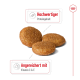 Drei runde Stücke Haustierfutter mit dem Text: "Hochwertiges Protein" und "Angereichert mit Vitaminen C & E."