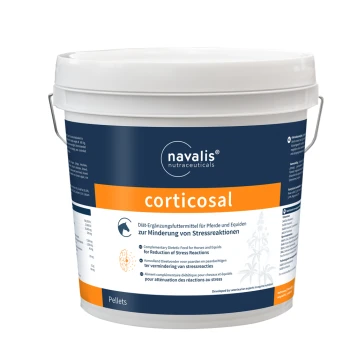 Ein weißer Eimer mit der Aufschrift "corticosal" von navalis nutraceuticals, entworfen für Pferde und Equiden zur Reduzierung von Stressreaktionen.