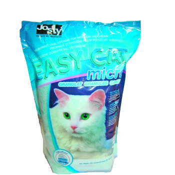 Blaue Tüte mit "Easy Cat Micro" Katzenstreu, die das Gesicht einer weißen Katze zeigt, mit Text, der Hygiene und Effizienz hervorhebt.
