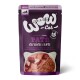 Pochette de nourriture pour chat senior premium contenant du pâté avec de la volaille et du canard, étiquetée "WOW-Cat", sans céréales, fabriquée en Allemagne.