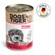 Eine Dose DOGS'n TIGER Hundefutter, "GUADN! Rind mit Kürbis," mit einem Cartoon-Hund und einer Kuh, 67% Rindfleisch, 100% natürlich, hergestellt in Deutschland.