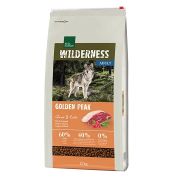 Hunde-Futtertüte mit der Aufschrift "Wilderness Adult Golden Peak", mit einem Wolf-Bild und Details: 60% Fleisch, 40% Früchte/Gemüse, 0% Zusatzstoffe.