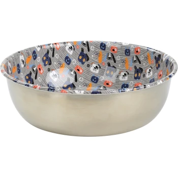 Miska dla zwierząt ze stali nierdzewnej z kolorowym wnętrzem, przedstawiająca twarze rysunkowych zwierząt, w tym psów i kotów, na paskowanym tle.