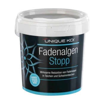 Behälter von Unique Koi Fadenalgen Stopp, ein Produkt zur Reduzierung von fadenförmigen Algen in Teichen, mit einem schwarz-blauen Design.