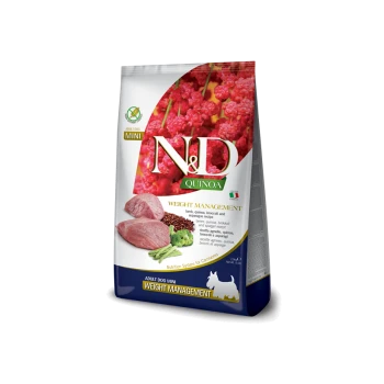Eine Tüte N&D Quinoa-Hundefutter für kleine erwachsene Hunde, mit einer Gewichtsmanagement-Formel mit Lamm, Quinoa, Brokkoli und Spargel.