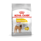 Sac de nourriture pour chien Royal Canin Dermacomfort, présentant un chien de taille moyenne sur le devant, étiqueté "Formule à allergènes réduits" avec le texte "91 % des propriétaires satisfaits".
