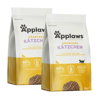 Zwei Beutel Applaws Naturkatzenfutter mit der Aufschrift 'Hähnchen Kätzchen', mit einem getreidefreien Rezept mit 80% tierischem Protein, jeweils 7,5 kg.