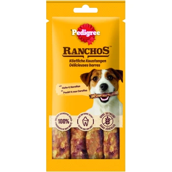 Verpackung von Pedigree Ranchos Hundeleckerlis mit einem glücklichen Hund, der einen Leckerbissen hält, mit Text, der Huhn- und Karottenzutaten hervorhebt, 100% Qualität.