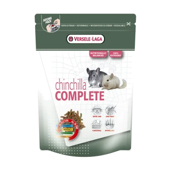 Eine Tüte Versele-Laga Chinchilla Complete Hundefutter mit zwei Chinchillas, beschriftet mit "Nahrhaft ausgewogen" und "100% extrudiert."