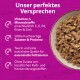 Schüssel mit zerkleinertem Nassfutter; lila Bereich 'Unser perfektes Versprechen' nennt Nährstoffe und keine künstlichen Zusatzstoffe.