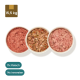Bild von Haustierfutterverpackungen mit verschiedenen Fleisch- und Gemüse-Mischungen. Der Text enthält '22 x Fleisch & Innereien, 4 x Truthahn, 4 x Rind & Gemüse.'