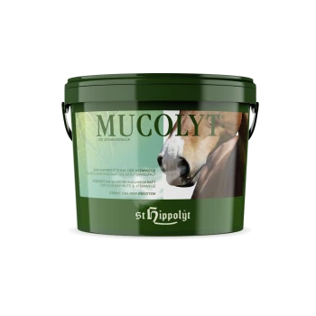 Grüner Eimer mit der Aufschrift "MUCOLYT®" und dem Gesicht eines Pferdes, mit Text über Atemunterstützung und Stärkung des Immunsystems.
