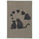 Ein strukturierter Kratzbaum für Katzen mit Silhouetten einer Katze und eines Kätzchens, umgeben von Herzformen, die die Liebe zwischen Haustieren symbolisieren.
