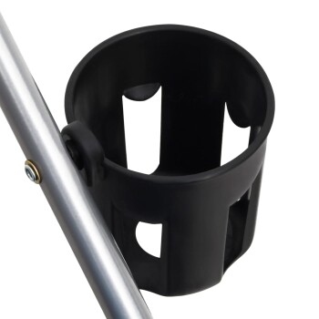 Schwarzer Becherhalter, der an einem silbernen Metallrahmen befestigt ist, entworfen für Haustierwagen oder -träger.