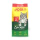 Tüte JOSI CAT Crunchy Chicken Alleinfutter für erwachsene Katzen (18 kg) mit Bild einer grauen Katze; '15 kg + 3 kg FREE | GRATIS' sichtbar.