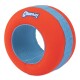 Chuckit! orange-blauer robuster Hundespielzeugring mit hohlem Zentrum zum Apportieren und Kauen.