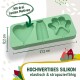 Grüne Silikonform für Haustierleckereien mit drei Formen: einem Herz, einer Flasche und einer Pfote. Text lautet 'Hochwertiges Silikon elastisch & strapazierfähig.'