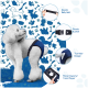 Ein flauschiger weißer Hund trägt ein blaues Netz-Harnes, das Merkmale wie einen elastischen Bauchgurt, einen Plastikverschluss und ein Schwanzlochdesign zeigt.