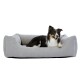Graues rechteckiges weiches Haustierbett mit erhöhten gepolsterten Seiten auf weißem Hintergrund.