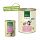 Zwei Dosen Haustierfutter von Real Nature: eine größere Dose mit der Aufschrift "Original Kaninchen & Pute" und eine kleinere "Junior"-Dose, beide mit einem neuen Design.
