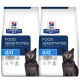 Twee zakken Hill's Prescription Diet kattenvoer gelabeld 'Food Sensitivities' met een zwarte kat met een blauwe halsband op de voorkant.