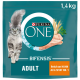 Purina ONE Bifensis Katzenfutter für Erwachsene, 1,4 kg Beutel, mit einer grauen Katze und dem Text "Reich an Huhn als Zutat Nr. 1."