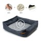 Ein plüschiges, dunkelgraues Hundebett mit einem weichen grauen Innenraum, mit einer visuellen Gleichung, die 4 cm Handabdrücke und ein Pluszeichen zeigt.