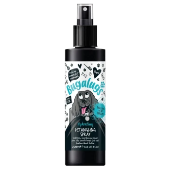 Schwarze Sprühflasche Bugalugs Hydrating Detangling Spray für Hunde, 200ml, mit Cartoon-Hund und Text „Vegan“ und „Von Menschen getestet, NICHT an Tieren“.